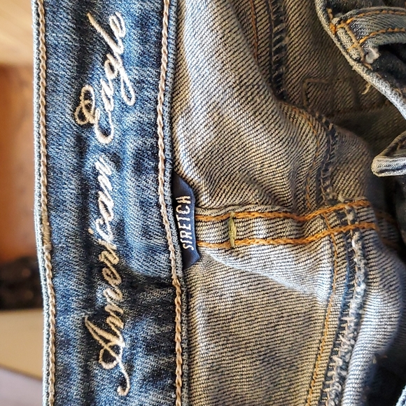 American eagle womens Favorite Boyfriend jeans - Picture 3 of 4